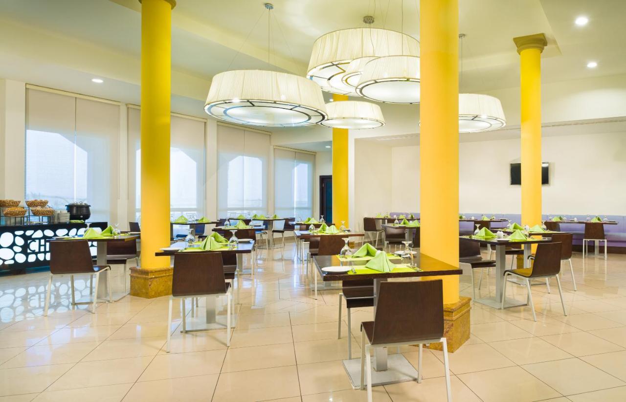 City Hotel Duqm Buitenkant foto